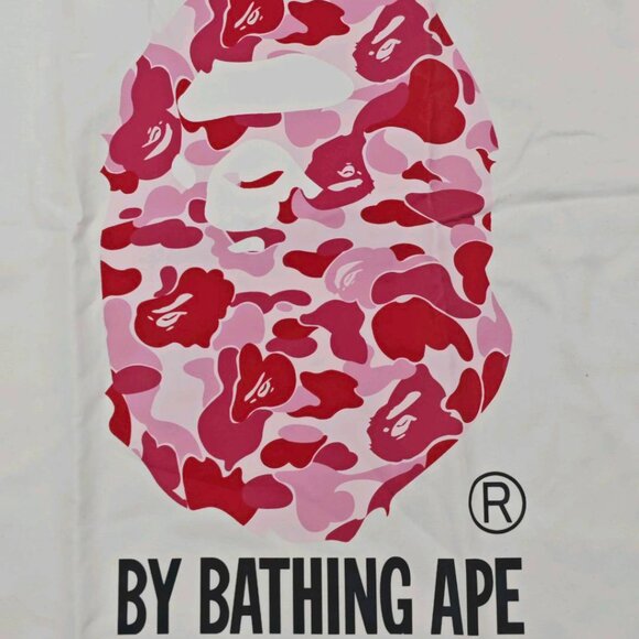 BAPE White & Pink T-Shirt Size Medium - Picture 3 of 5
